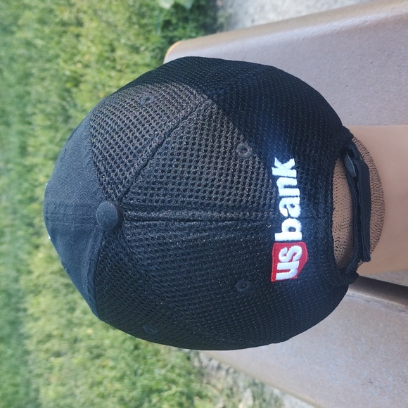 NBA Minnesota Timberwolves Mesh Back US Bank Embroidered Strap-on Cap Hat - Picture 4 of 11